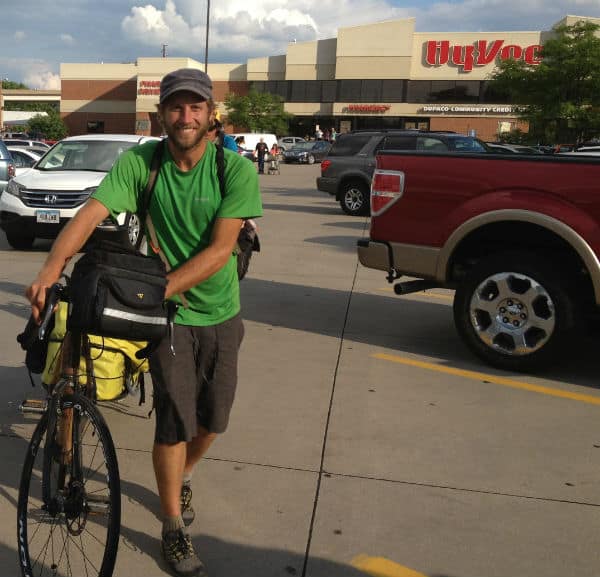Eco-adventurer Rob Greenfield arrives in Dubuque, Iowa